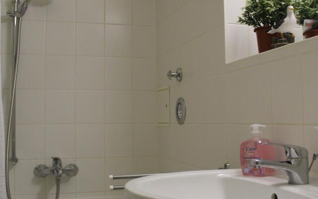 Spacious apartment in Boltenhagen near the beach