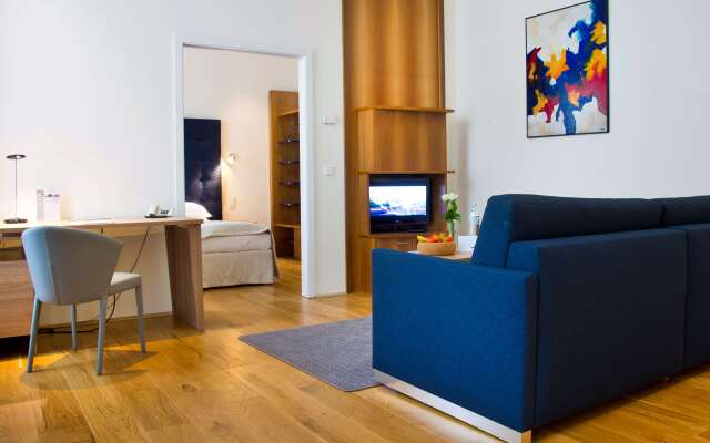 HiLight Suites Hotel