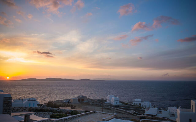 Golden Sunset Villas