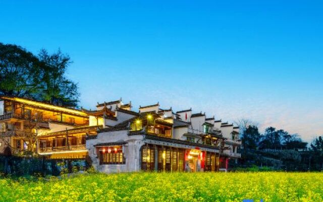 Huatianxi · Designer Art Hostel