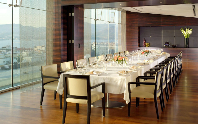 Swissotel Buyuk Efes Izmir