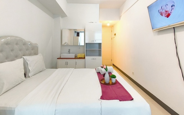 Nice And Restful Studio At Benson Supermall Mansion Apartment – Guest Rooms – Surabaya