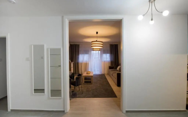 Apartman Lola