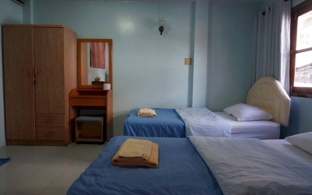 Royal Beach Guest House