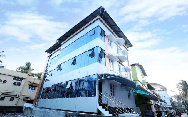 OYO 18959 Pin Point Inn