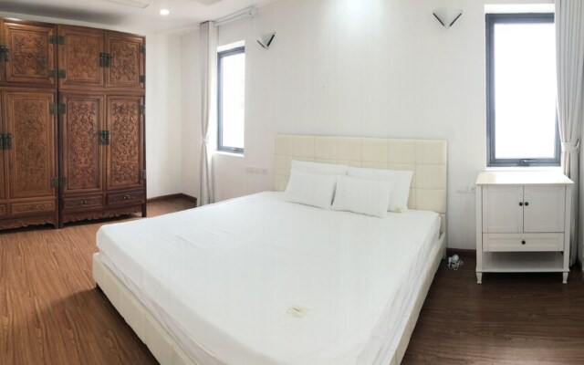 Emanuela Hotel & Serviced Apartment