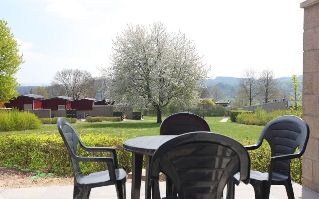 Well-kept Bungalow With Microwave Near Valkenburg