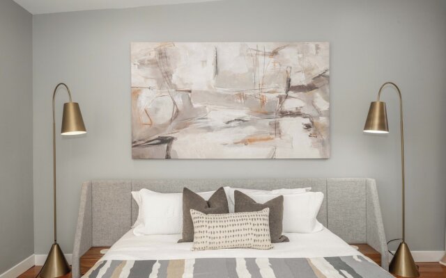Findlay Market Suite 6