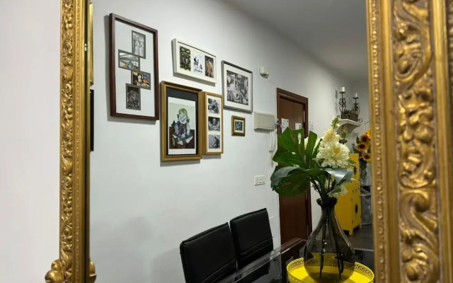 A 20 Pasos del Museo Picasso