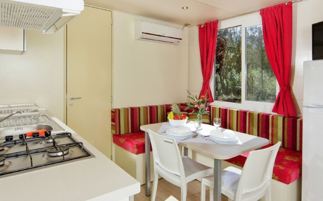 Cozy Holiday Home in Poljana With Sea Nearby