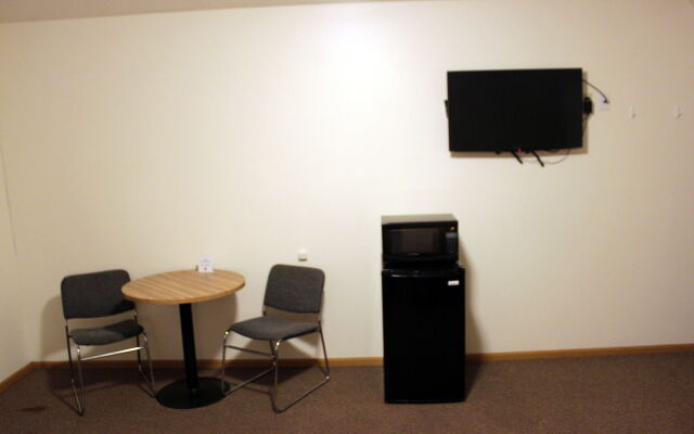 Country Motor Inn