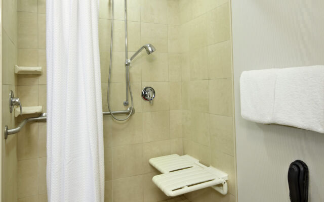 Courtyard by Marriott Dayton-University of Dayton