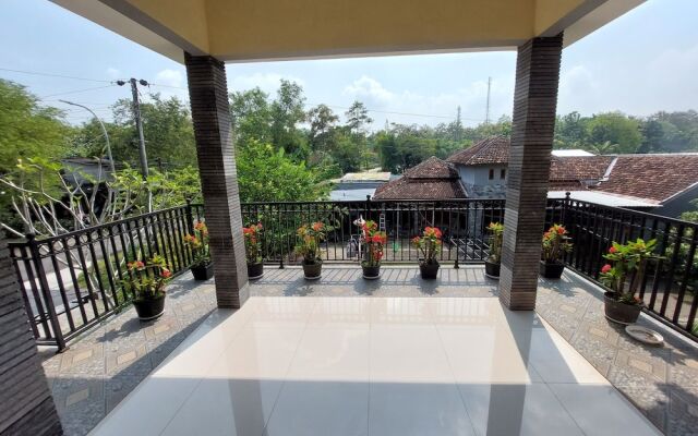 DS Homestay Krebet
