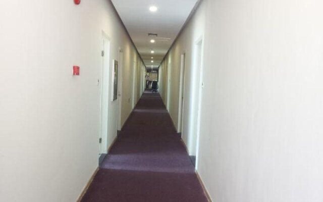 7Days Inn Shanghai Yanan Xilu Subway Stop Branch