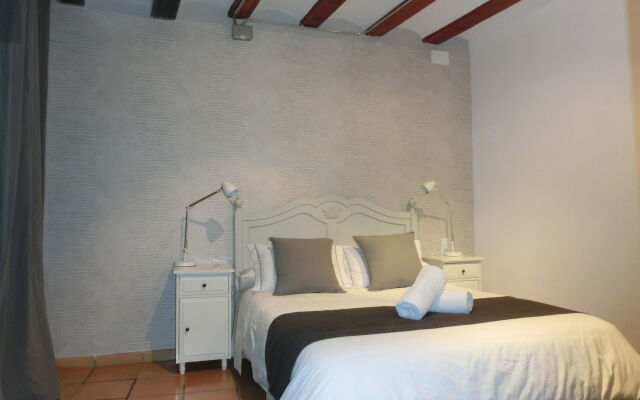 Total Valencia Elegance