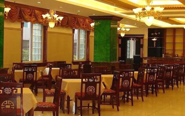 Kunming He Ri Jun Hotel