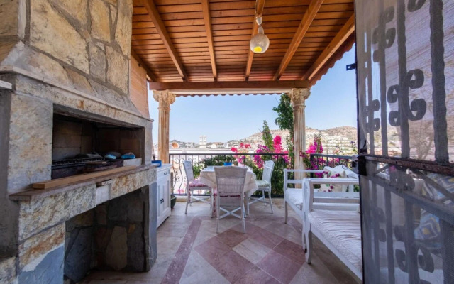 Charming House With Amazing Sea View in Bodrum