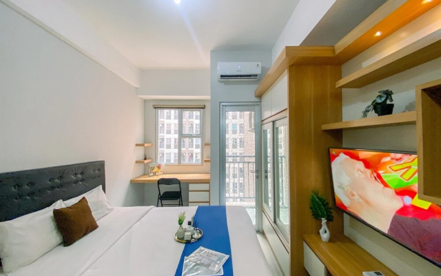 Cozy And Enjoy Living Studio Transpark Juanda Bekasi Timur Apartment – Guest Rooms – Bekasi