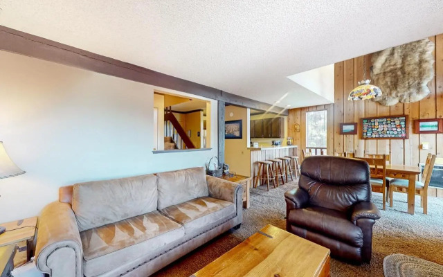 Mammoth Ski & Racquet Club #131