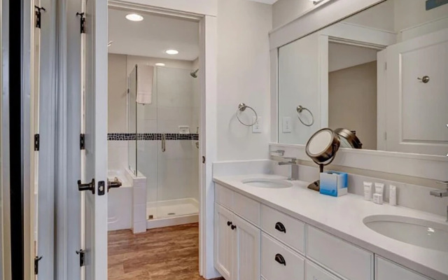 Market Street Inn 545