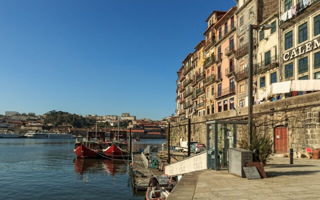 Go2oporto River & Reboleira Side