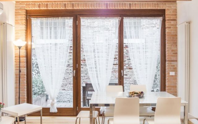 Casanova Garden Apartment