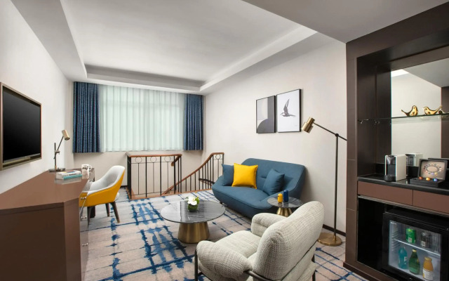 voco Wuhan Xinhua by IHG