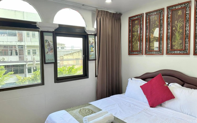 Longzhu Guesthouse