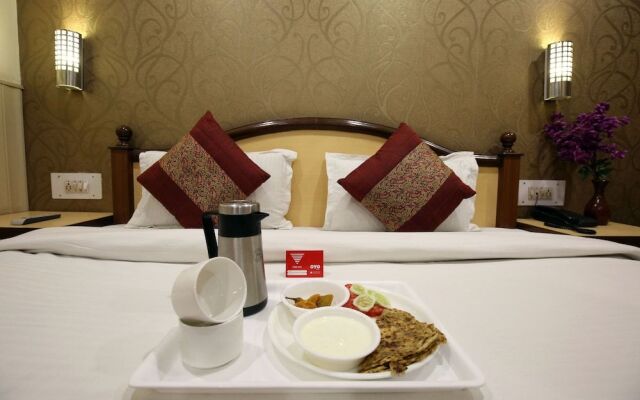 OYO 7445 Hotel Amritsar Residency