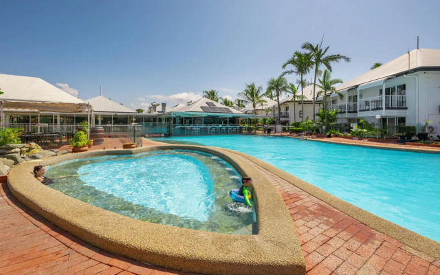 The Resort at Dolphin Heads