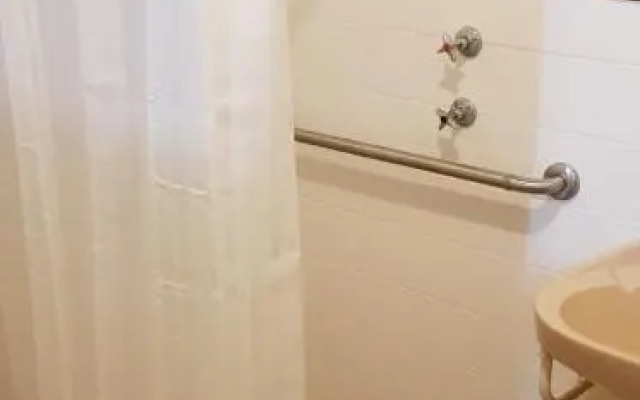 Warmont Apartments Self Contained Home