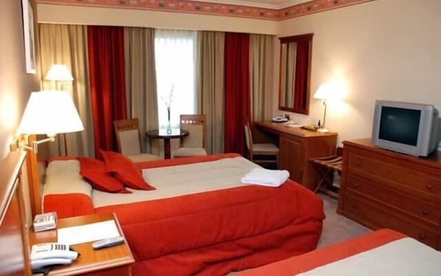 Howard Johnson by Wyndham Villa Maria Casino