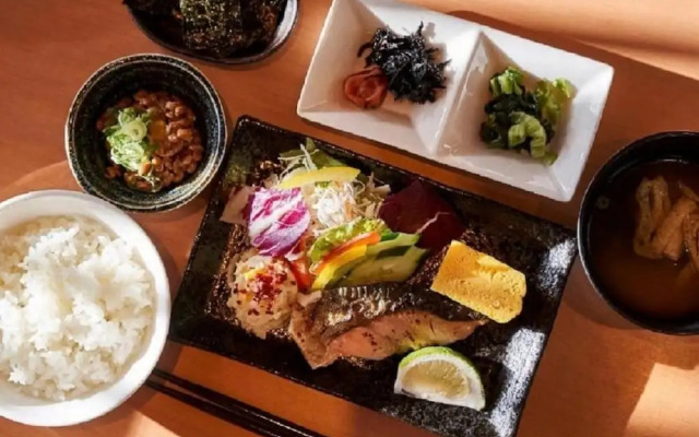 Pathway KDSON at Airport