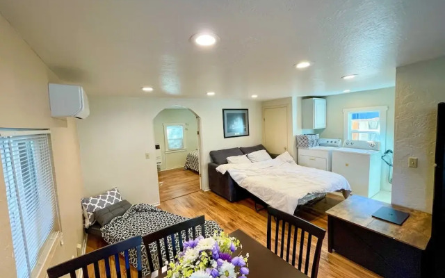 Sunnyvale Cabin