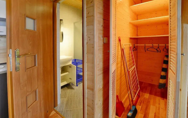 Cottage in Jaroslawiec Near Seaside Beach