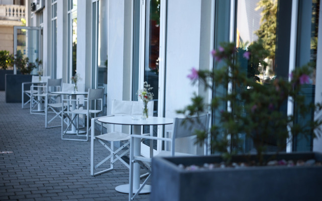Le Port Apart Hotel