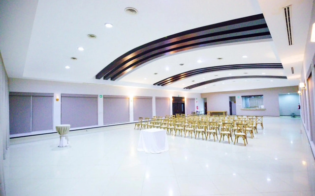 InHouse Select Hacienda Tres Rios
