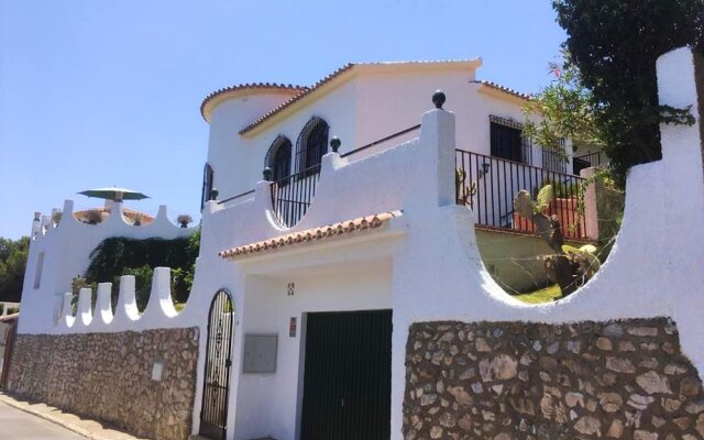 House With 3 Bedrooms in Benajarafe, With Wonderful sea View, Private