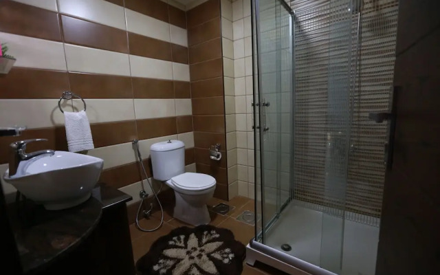 Hotel and Restaurant Shallalat Anjar