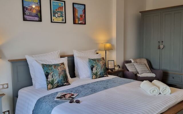 Loup Castel Boutique Hotel B&B