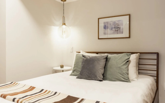 Casai Roma 2 BR Spacious Condo