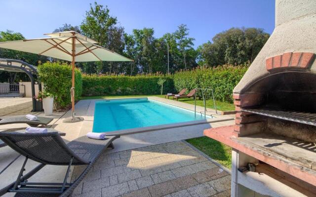 Luxury villa Banjole with private pool 200m from the beach