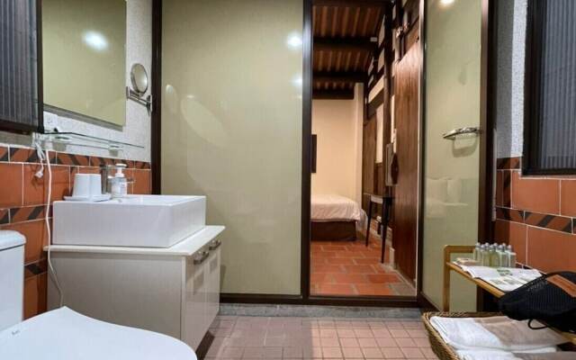 Guning Xiexinyuan Historical Inn