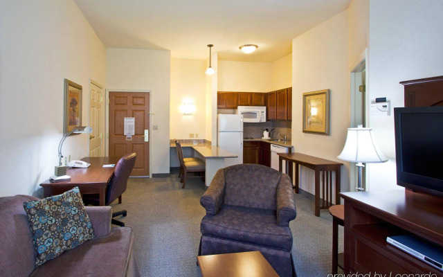 Homewood Suites by Hilton Jacksonville Deerwood Park
