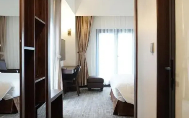 Phoenix Hotel
