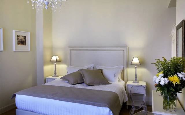 Sweet Home Hotel