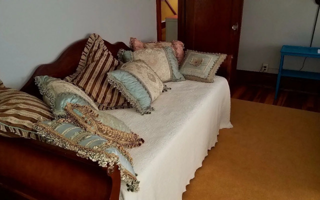 The Old Victorian Inn