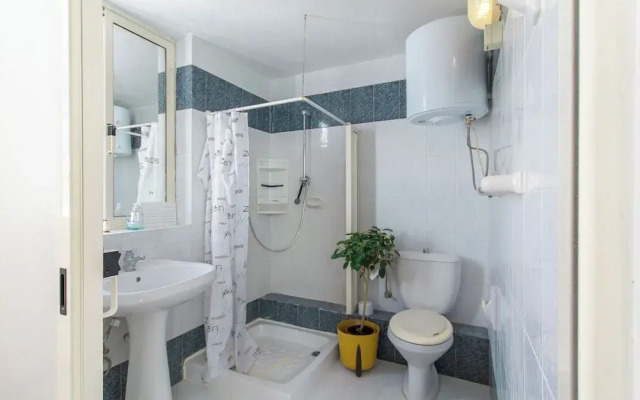 Villa Swieqi with shared rooms 8