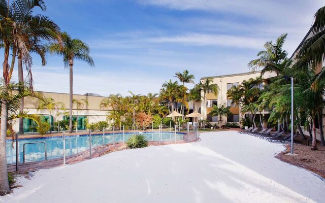 Mermaid Waters Hotel by Nightcap Plus