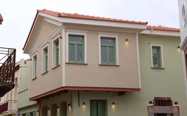 Lythri Studios